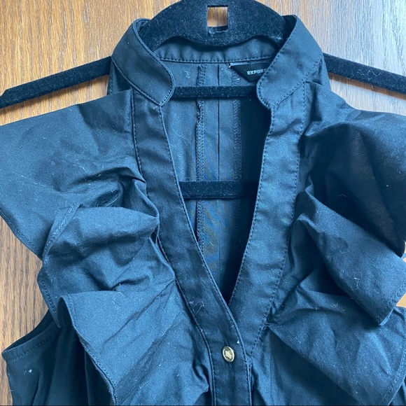 Express Ruffle Collar Dress. - Picture 4 of 7